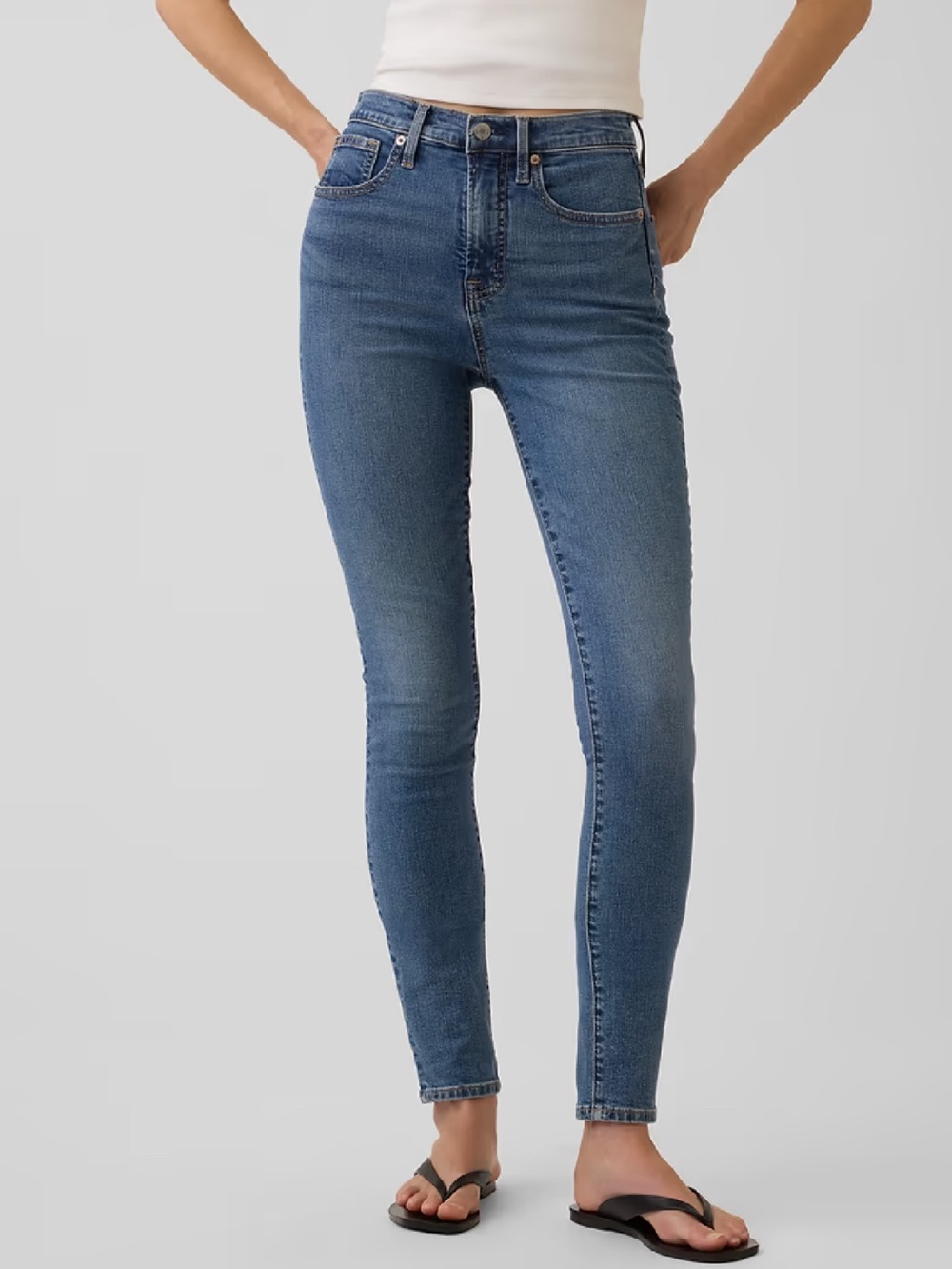 GAP Women's medium Blue High-Rise true Skinny Jeans